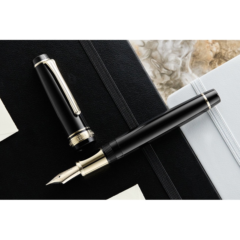 Sailor Pro Gear Fountain Pen – Roppongi Gold (Limited Edition) Medium Fine