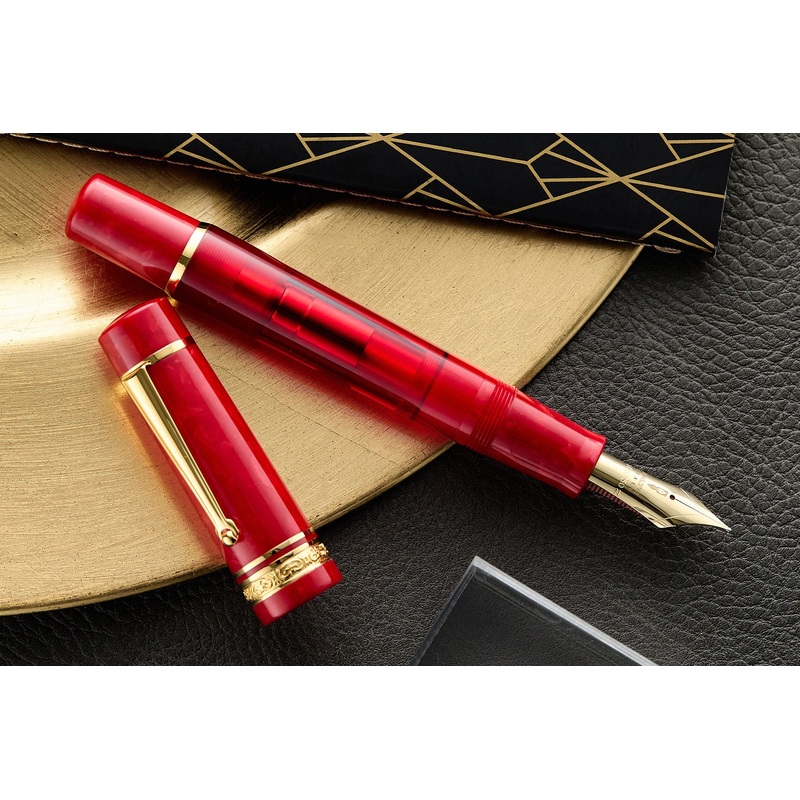 Delta DV Original Mid-Size Fountain Pen – Nobile (Limited Edition) Fine