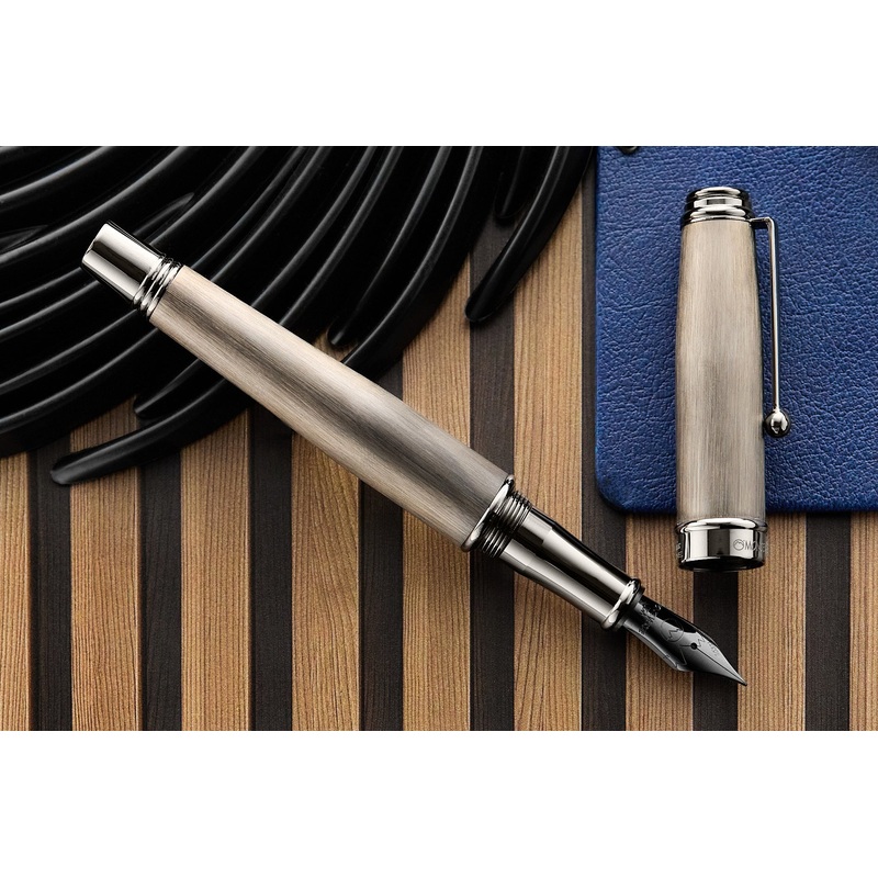 Monteverde Invincia Deluxe Fountain Pen – Graphite (Limited Edition) Extra Fine