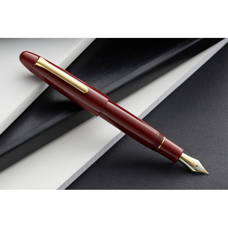 Sailor 1911 King of Pens Color Urushi Ebonite Fountain Pen – Wine Red Medium